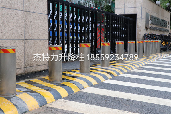 杰特力-油库门口挡车防撞升降柱