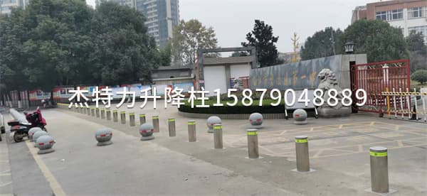 杰特力-电动防撞柱